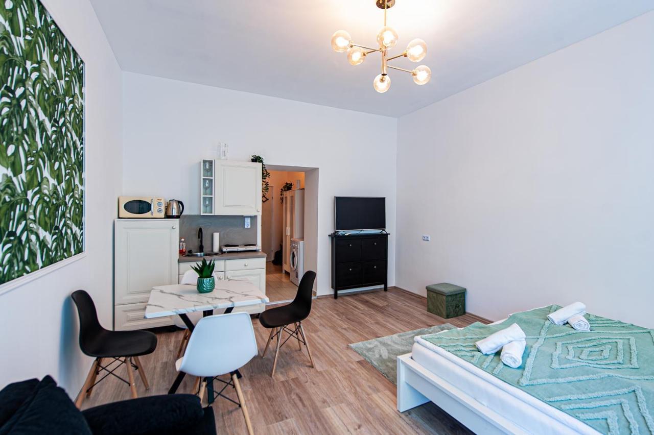 My Apartment- Jungle Homestay Vienna