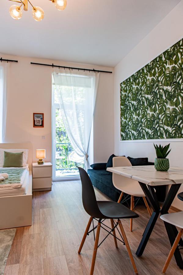 My Apartment- Jungle Vienna